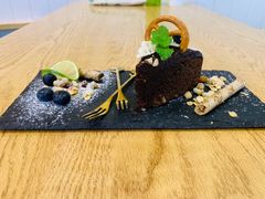 -Rabbit Cafe私房西餐甜点咖啡(栖霞路店)