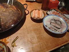 -周小明火锅(黑金冠社区店)