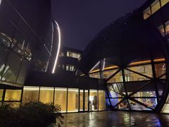 -上海滴水湖皇冠假日酒店