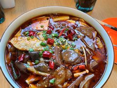 -渝信川菜 · 川味家常菜(财富购物中心店)