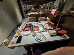 -海底捞火锅鲜切牛肉主题店(长寿路店)