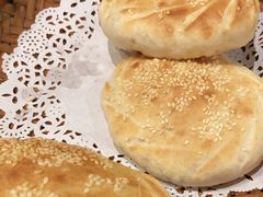 烧饼-老牌坊鲁菜名店(宽厚里店)