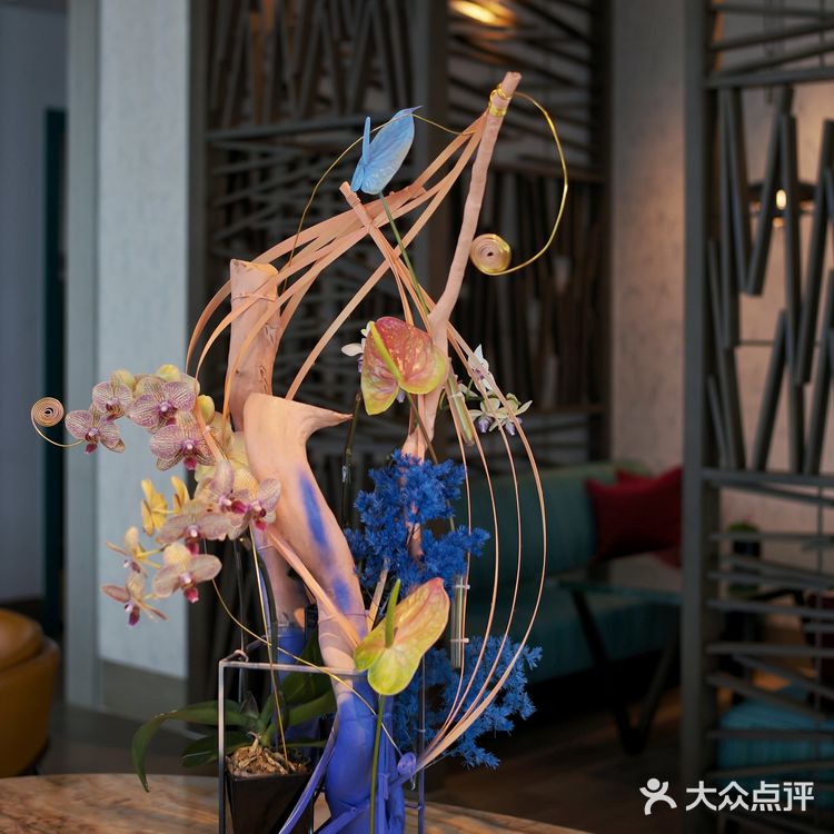 夏日焰火流光倾城|可以吃的美高梅艺术画