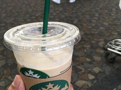 冰拿铁-星巴克(浦东机场T2到达店)