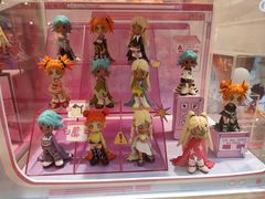 -泡泡玛特POPMART(国金街店)