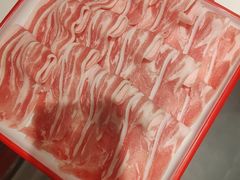 -渝水岸·鲜货火锅(新村7店)