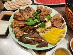 -潮界(LU·ONE凯德晶萃广场店)