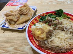 -魔都三兄弟酸辣粉·蘸卤炸串(虹桥万科店)