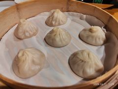 -乐忻皇朝(上海中心大厦店)
