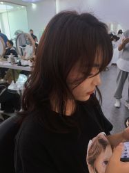 -MOVAN  HAIR莫凡匠人发型屋