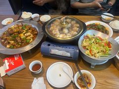 -俭寨大盘鸡·手抓肉·烧烤新疆菜(乌苏路店)