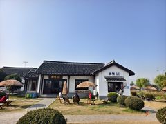 -小陆莲花蟹园农家乐(莲花岛店)