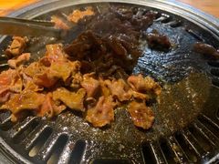 -唯成•韩国炭火烤肉 유성고기