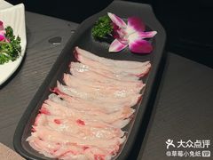 -左庭右院鲜牛肉火锅黑金店(陆家嘴中心店)