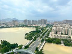 -荣誉国际酒店-云顶旋转餐厅