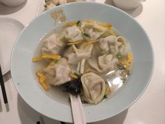 鸡汁小馄饨-光明邨大酒家(淮海路店)