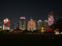 -万绿园