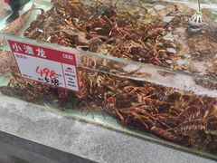 -万龙洲海鲜(大兴绿地缤纷城店)