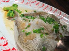 -粤·向群饭店(麓景路店)