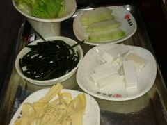 -新招鲜本地鸡窝(平凉路店)