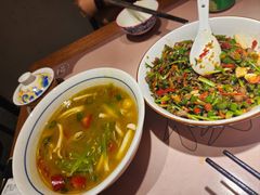 -杨记隆府重庆江湖菜(大悦城店)