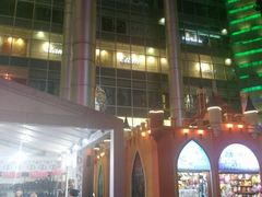 -上海世茂广场(南京东路店)