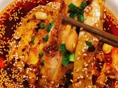 -渝信川菜 · 川味家常菜(财富购物中心店)
