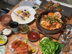 -KimPro 辛普乐概念韩餐