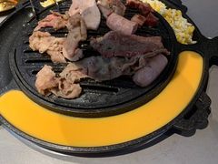 -轻烧烤肉(光谷步行街店)
