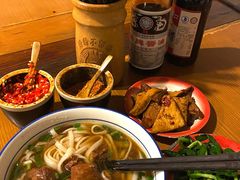 -矮子粉店1985·长沙米粉(湘春路店)
