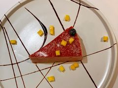 草莓慕斯-at cafe 意大利餐厅(集美店)