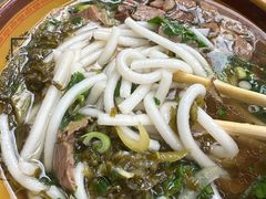 -花溪牛肉粉(八鸽岩店)