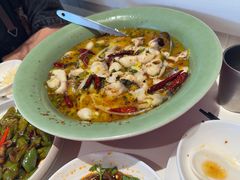 -巷子宽·酸菜鱼(迪士尼小镇店)