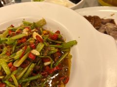 -鑫巴蜀小镇 · 水煮鱼专研店(玉桥店)