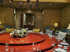 -麒麟华膳汇(飞泷商务大厦店)