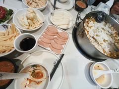 -德林酸菜鱼火锅(南丹店)