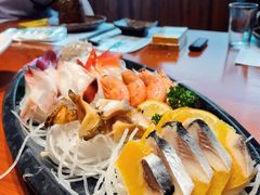 -青瓦餐厅·生鱼片·韩园烤肉(西塔店)