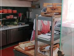 -鲜鲜锅贴(荆山路店)