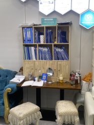 -痘院士专业祛痘皮肤管理