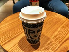 -星巴克臻选(北京银泰店)