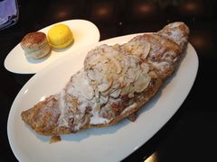 杏仁羊角-西点坊(浦东香格里拉店)