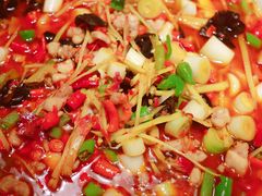 自贡鲜锅兔-别院里音乐餐酒吧(双流航空港店)