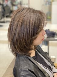 -Hello Lady发型设计