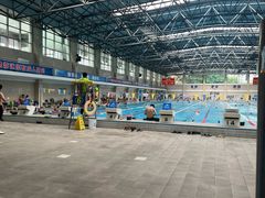 -奥冠体育华师附中恒温游泳馆