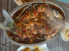 招牌跳水鱼-自游人·美食一楼·地道徽菜(三十年名店)