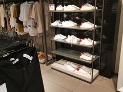 -ZARA(红谷滩万达店)