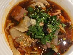 -成都你六姐·牛肉冒菜(城市集市合生汇店)