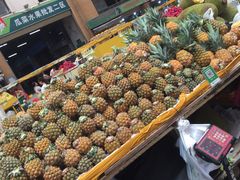 -三亚新鸿港水果一级批发市场