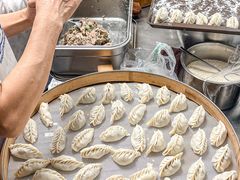 -李与白包子铺(桐梓林店)
