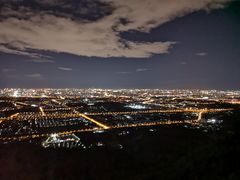 -鬼笑石后山停车场